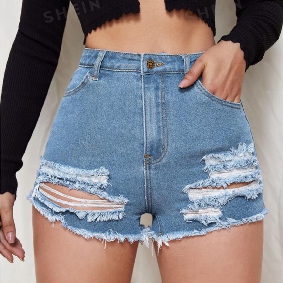 Women’s High Waisted Ripped Denim Shorts - Picture 1 of 4